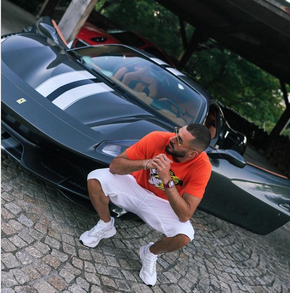 价值15万欧元,本泽马入手豪车:如同买玩具,1天能买3辆