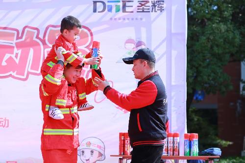 江西圣辉联合南昌百树教育集团开展消防安全系列主题教育