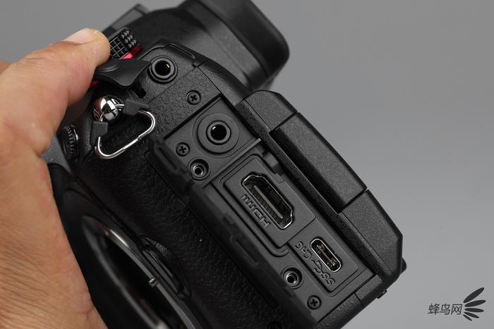 更强的视频拍摄能力 松下LUMIX GH5 Ⅱ评测-视频拍摄-爱企查企业服务平台