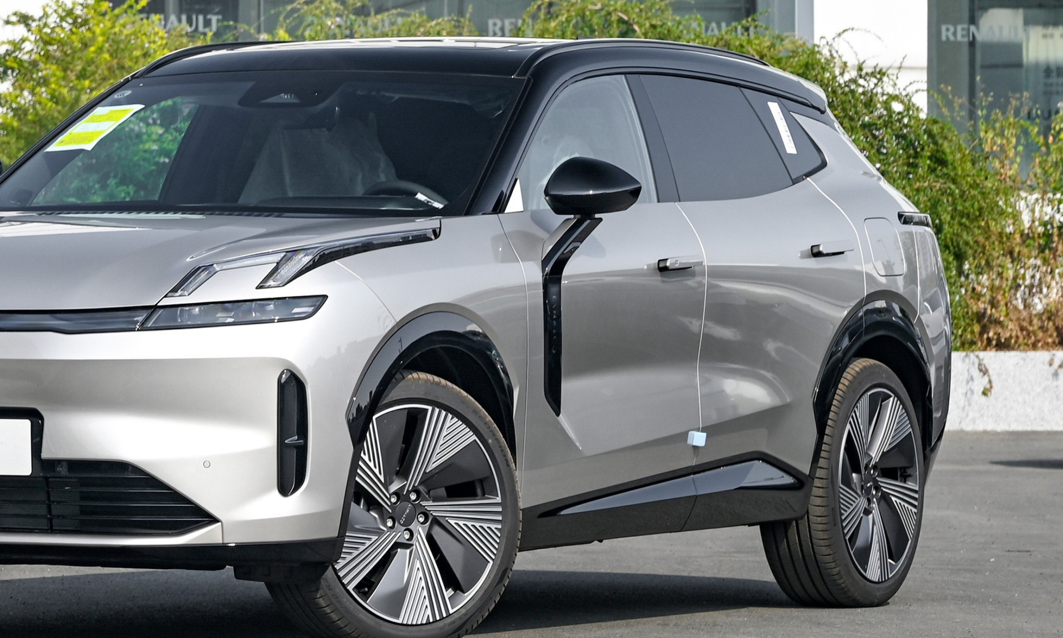 领克08作为新能源中型suv,具有优秀的外观,内饰和驾驶体验,20.