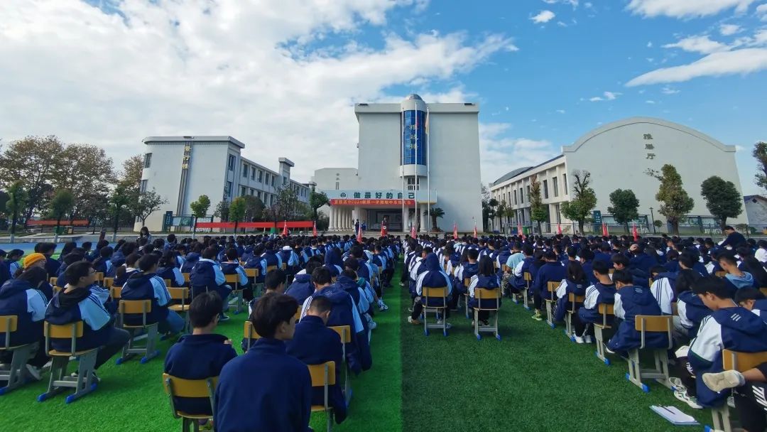 浏阳市景雅中学图片