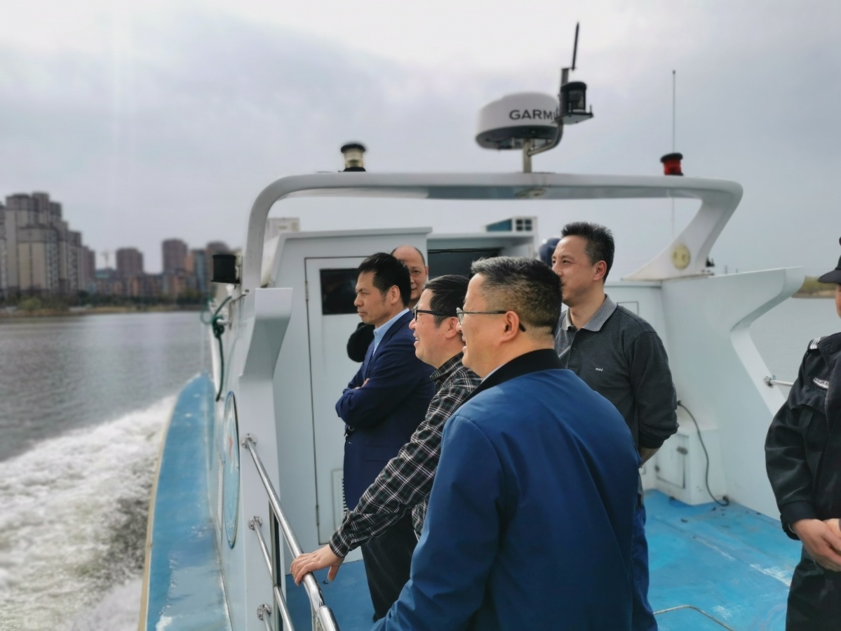 宣柏林赴姚江检查甬江水系禁渔工作