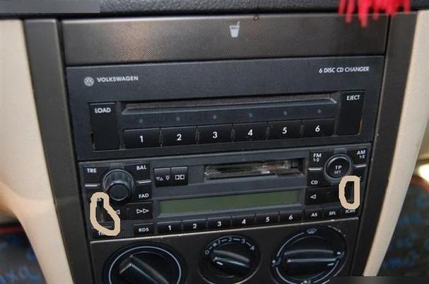 汽车上cd按哪个键是出碟