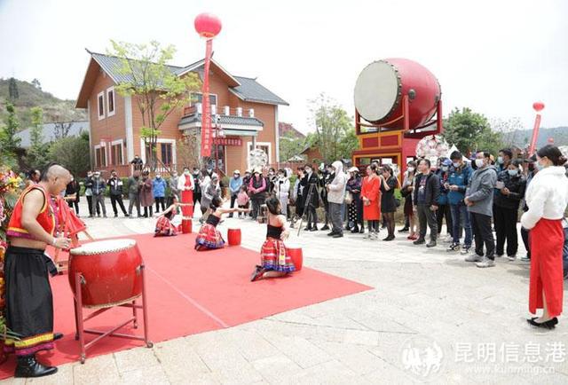 云南交投读书铺檀程温泉度假酒店揭牌试运营