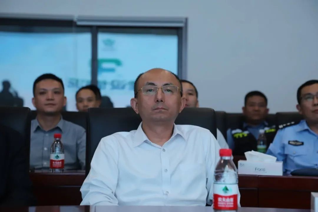 达州市副市长高武林节日期间督导景区消防安全