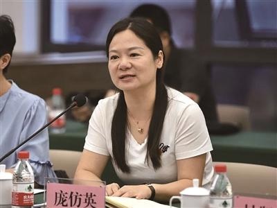 仓前中学校长,书记庞仿英:"育人要唯实唯新,希望孩子们都爱上余杭"