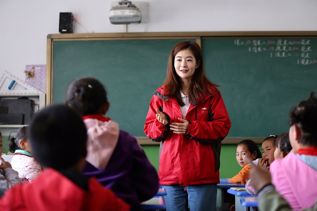 这个"铁饭碗"急需人才!广州招聘1000人,西藏1000人,专科可报