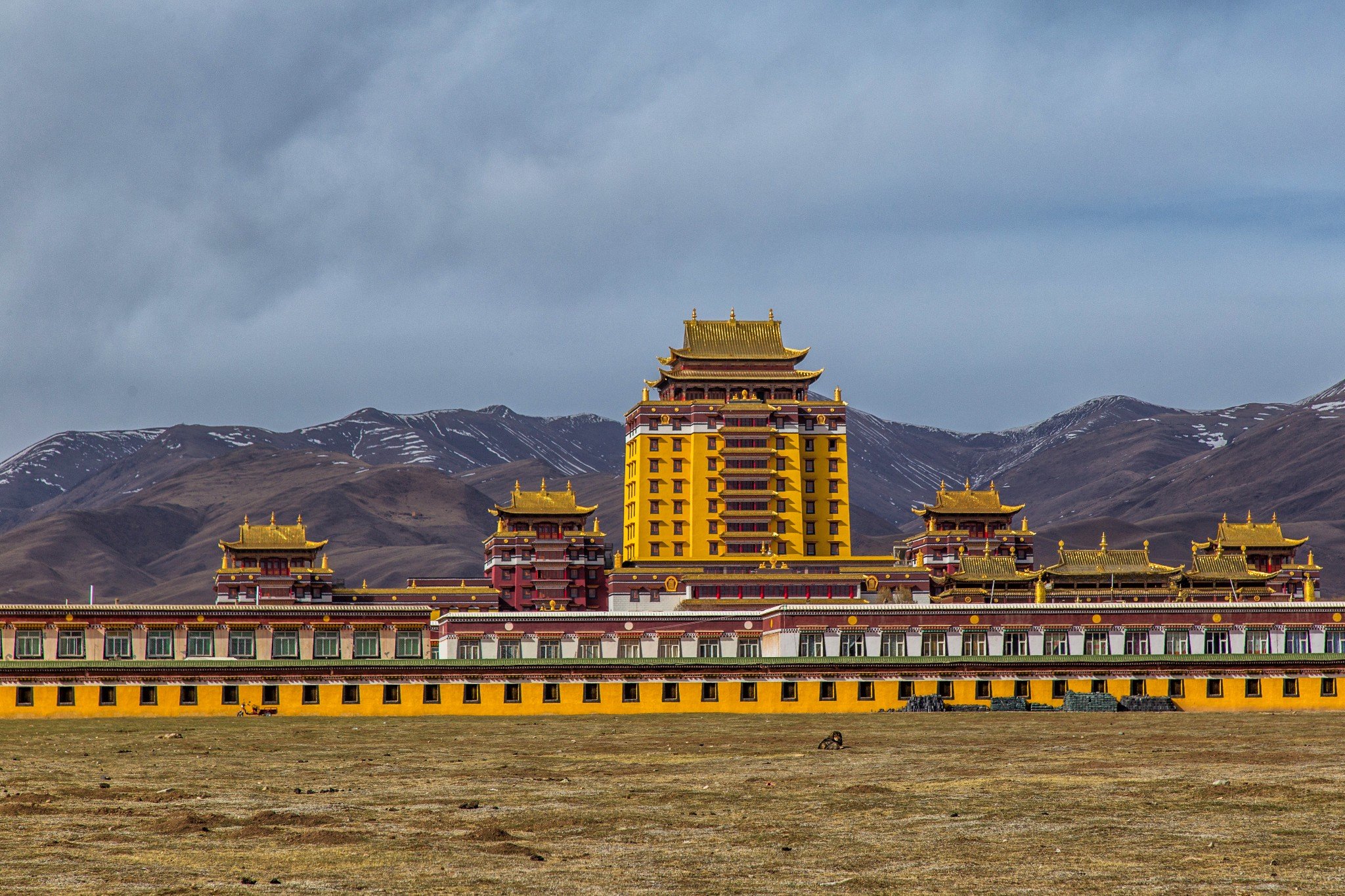 阿坝各莫寺,被当地人纯真的信仰所震撼