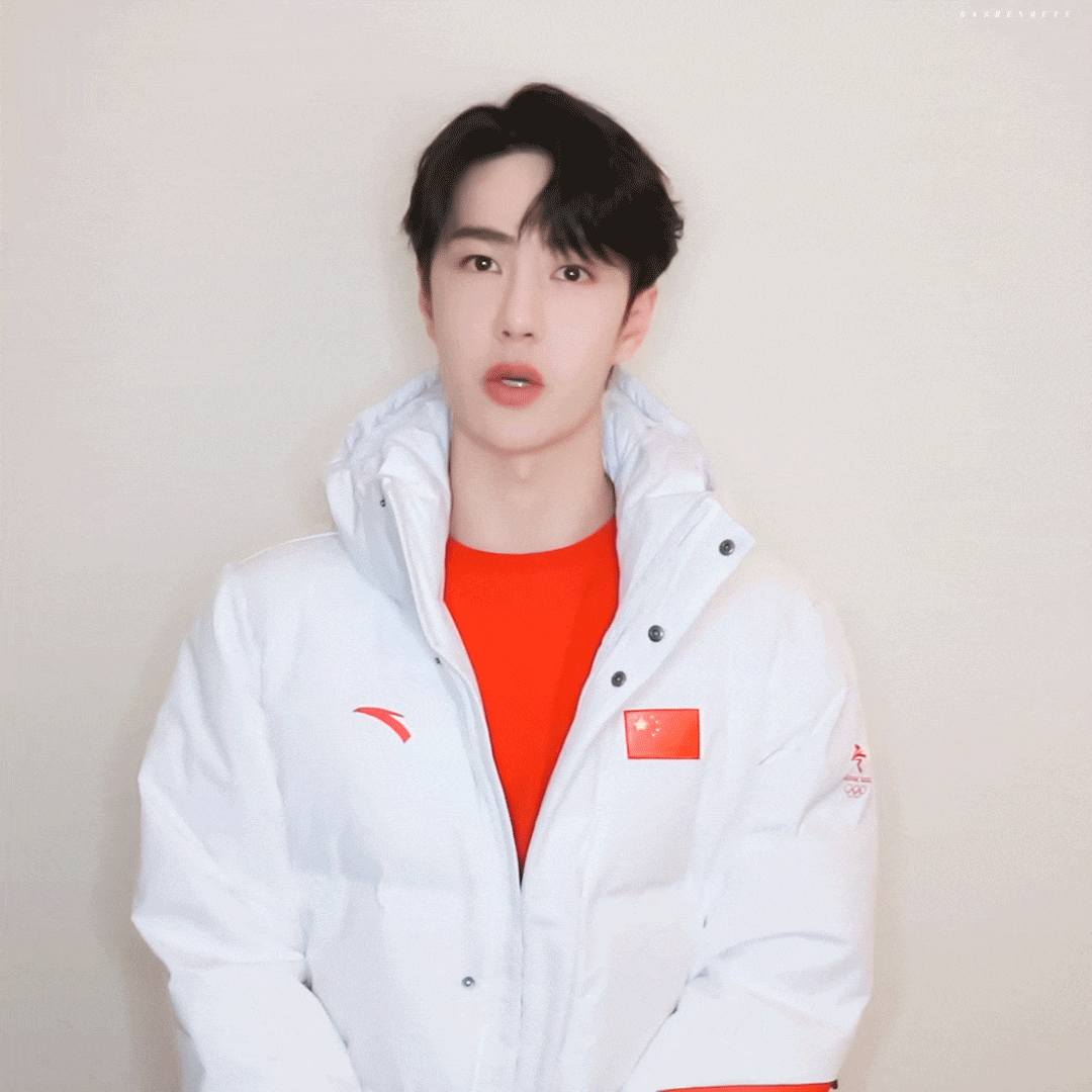 王一博:国滑出征,逐梦东京!为首次出征奥运的滑板健儿打气!