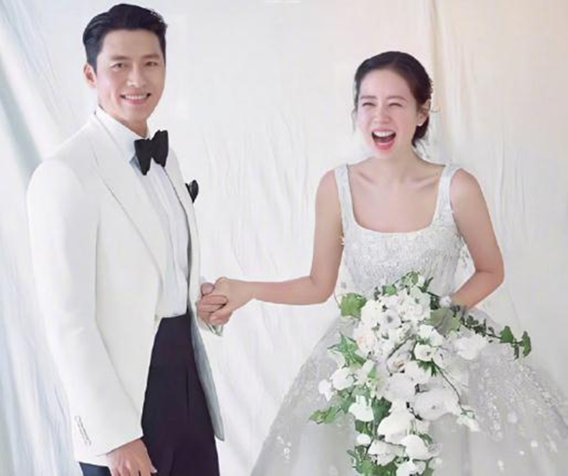 3月里最甜时刻,玄彬孙艺珍举行婚礼,现场超级豪华