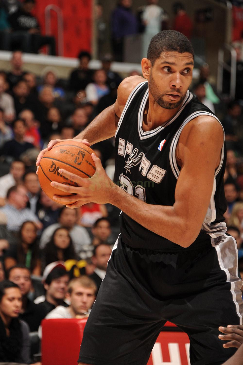 邓肯10年9次入选一阵,那错过的一次原因是什么呢?情有可原