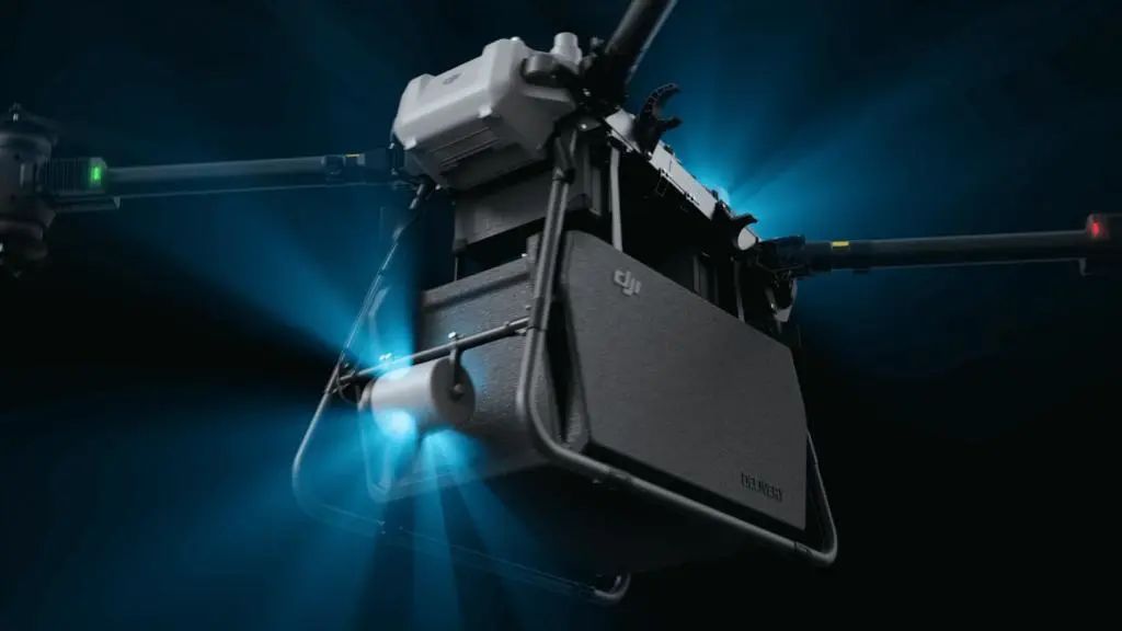 大疆发布首款运载无人机dji flycart 30:最大载重40公斤