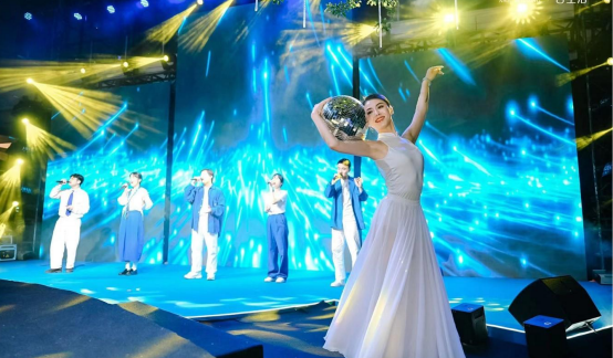 深圳舞蹈商演团队推荐-鹿儿文化传媒!