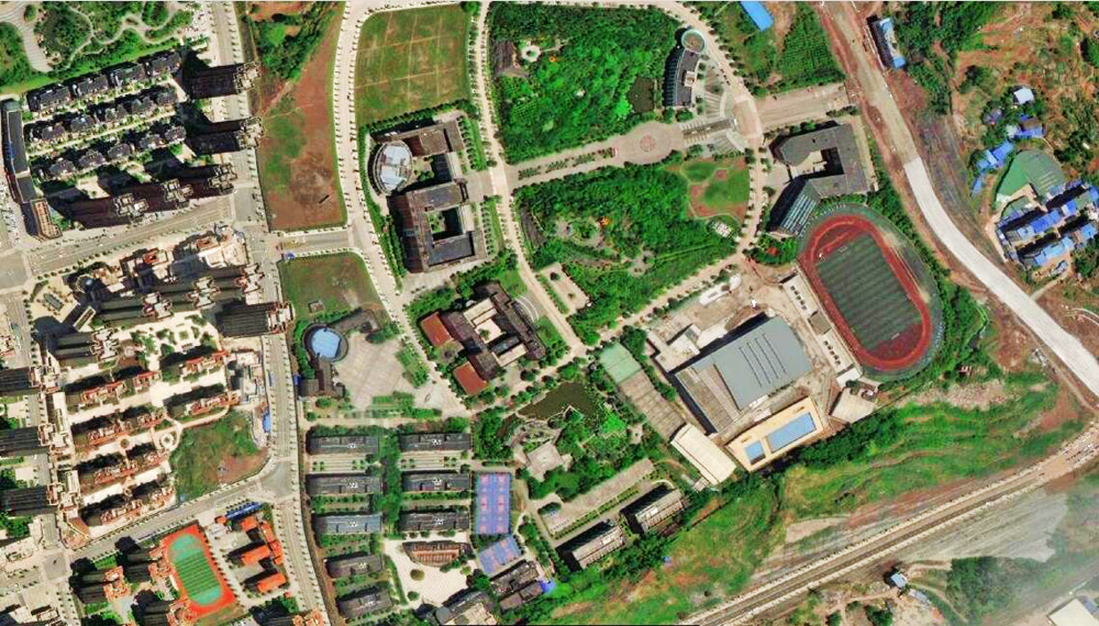 卫星航拍四川达州三所大学,其中一所是川东唯一本科高校