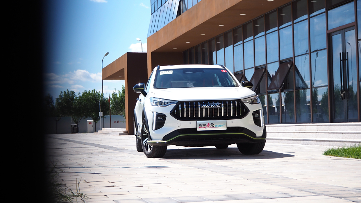 开出4.6升的平均油耗,我只拿了第三名——试驾哈弗赤兔DHT混动版