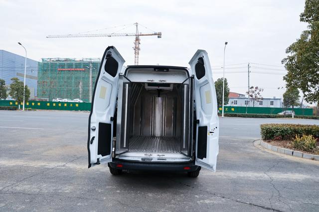 蓝牌福特新全顺v362冷藏车现车价格