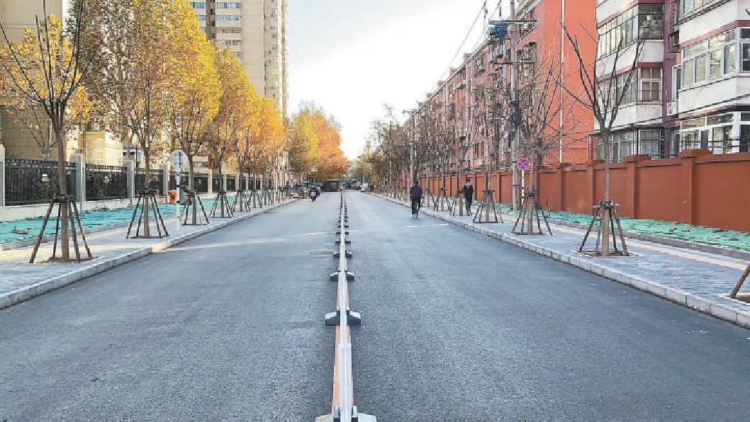 北太平庄街道兜底管理未移交路权道路急居民所急 师大北路先修这一半