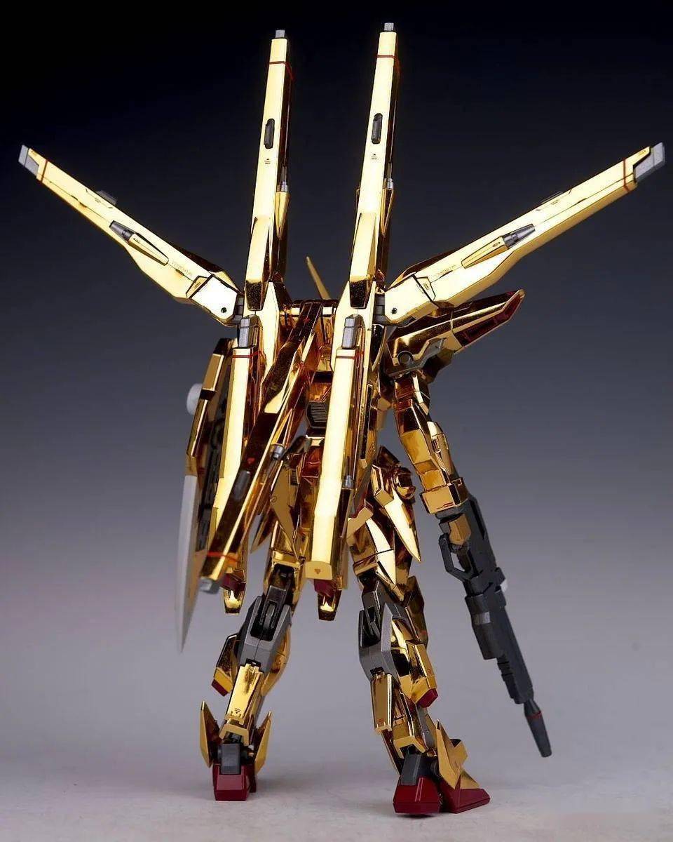 《高达seed》最美的女神最靓的仔——拂晓高达