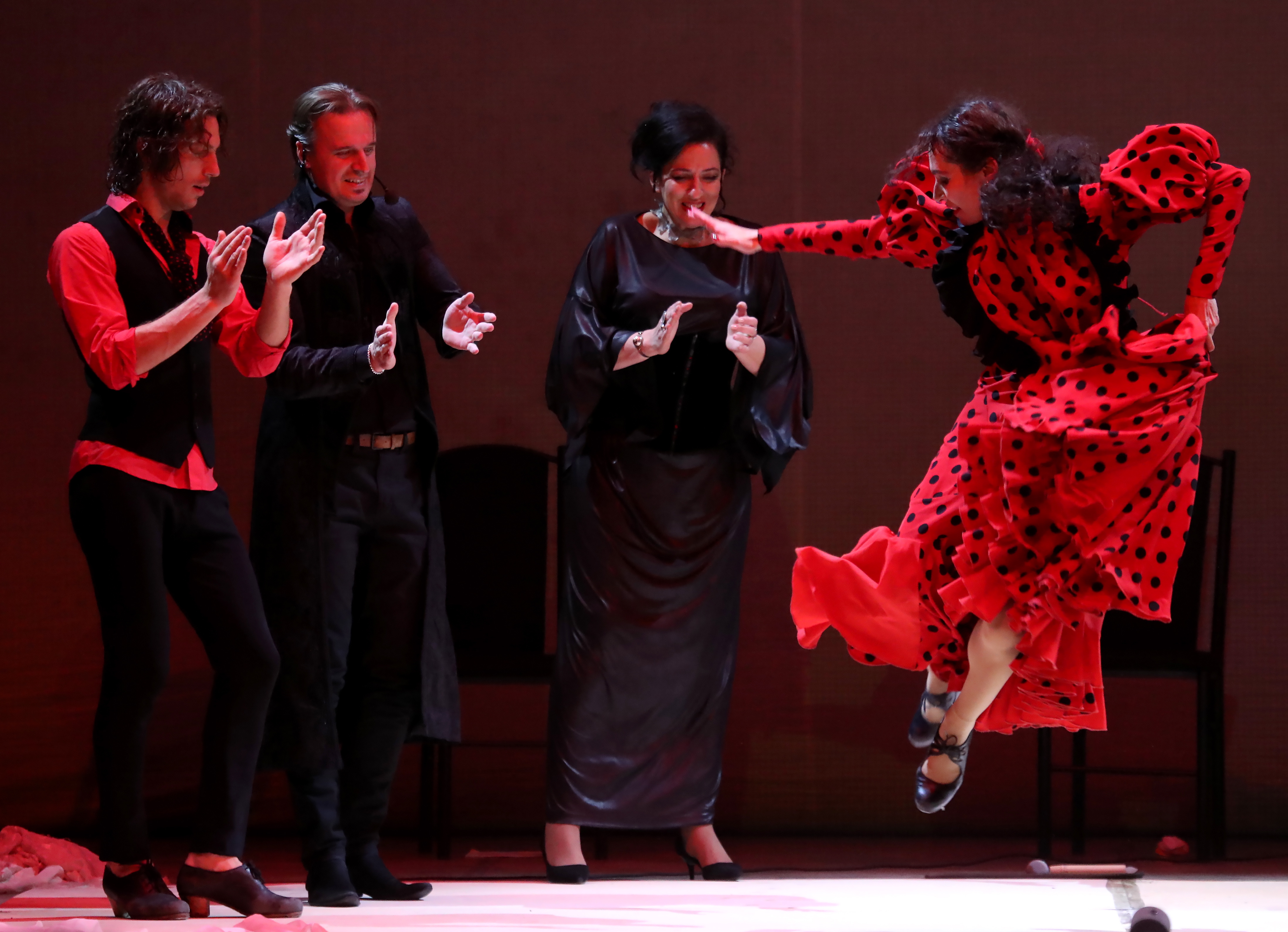 西班牙国家弗拉门戈舞蹈团在比什凯克表演