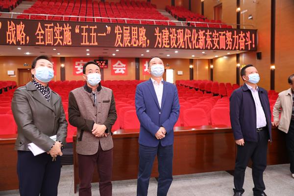 李劲涛检查政协东安县第十届委员会第一次会议筹备工作