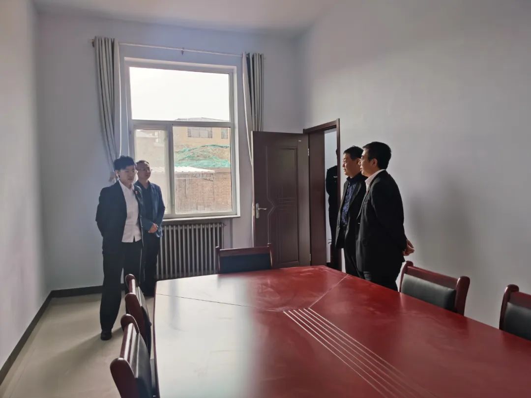 阳原法院王秀文院长到化稍营法庭调研督导诉源治理工作