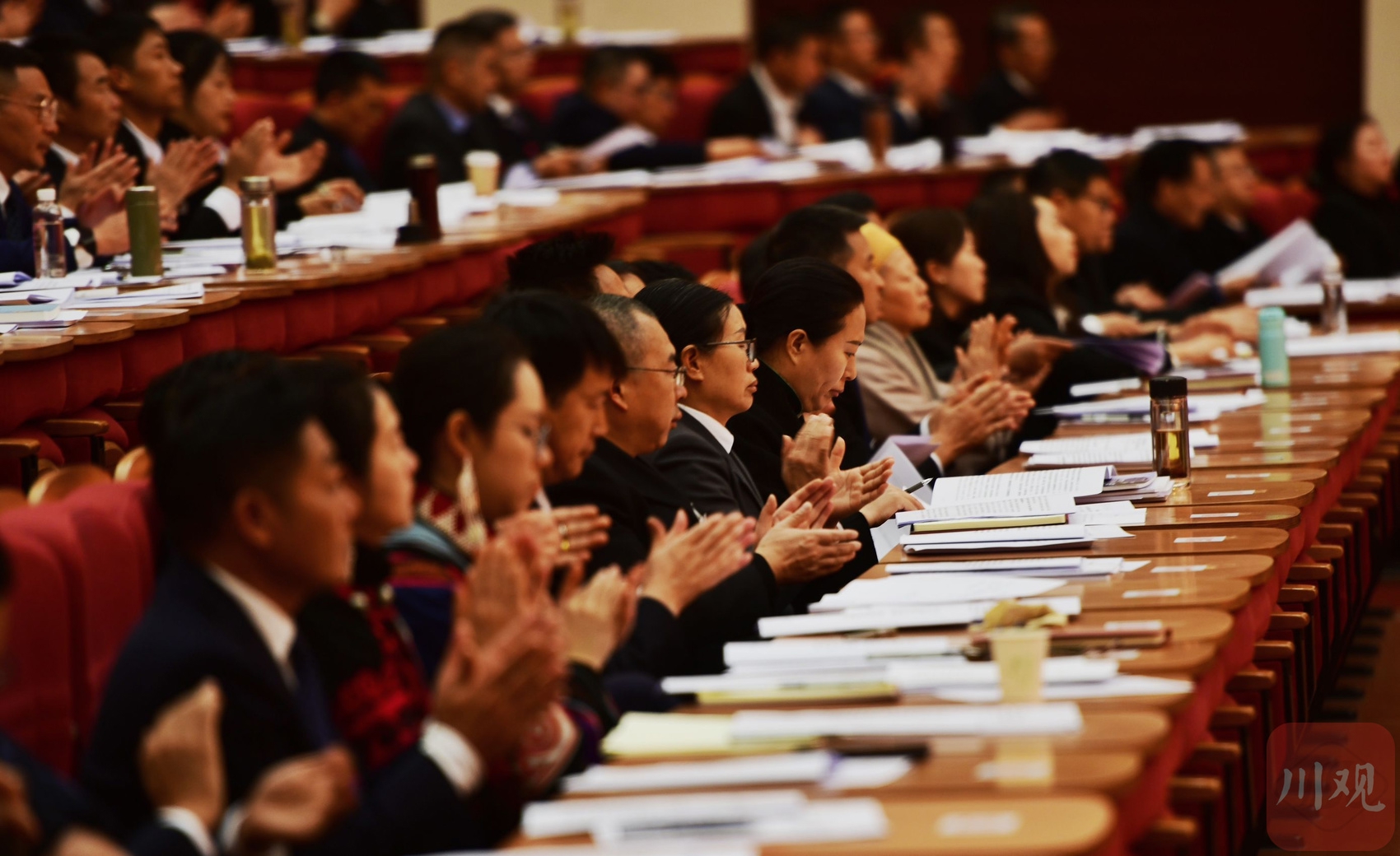 贡献智慧力量 展现政协担当 政协凉山州十三届三次会议开幕