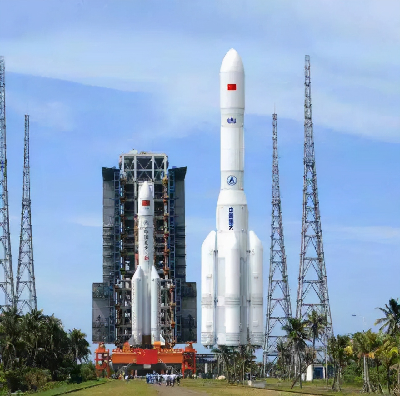 美氢氧机推力已200多吨,中国25吨级火箭发动机咋还说世界领先?