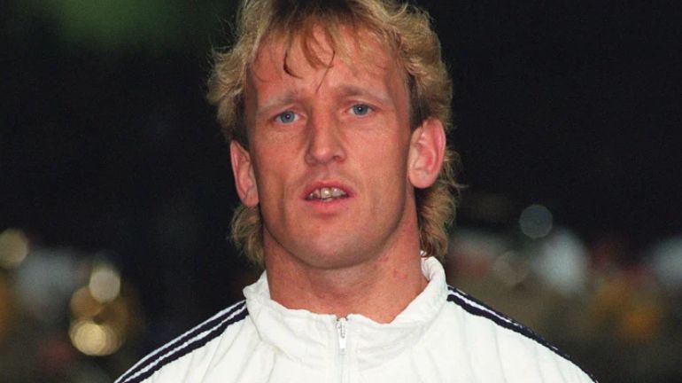 从左路铁闸到进攻核心:安德烈亚斯·布雷默的足坛传奇