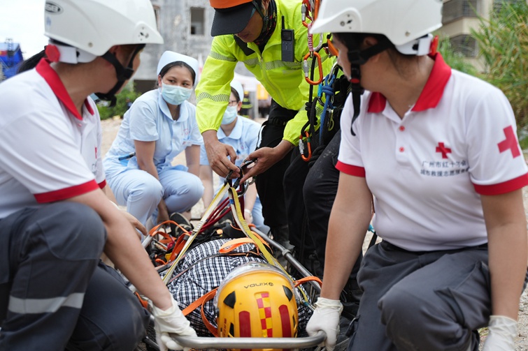 广州举办地震灾害社会救援队伍现地处置演练