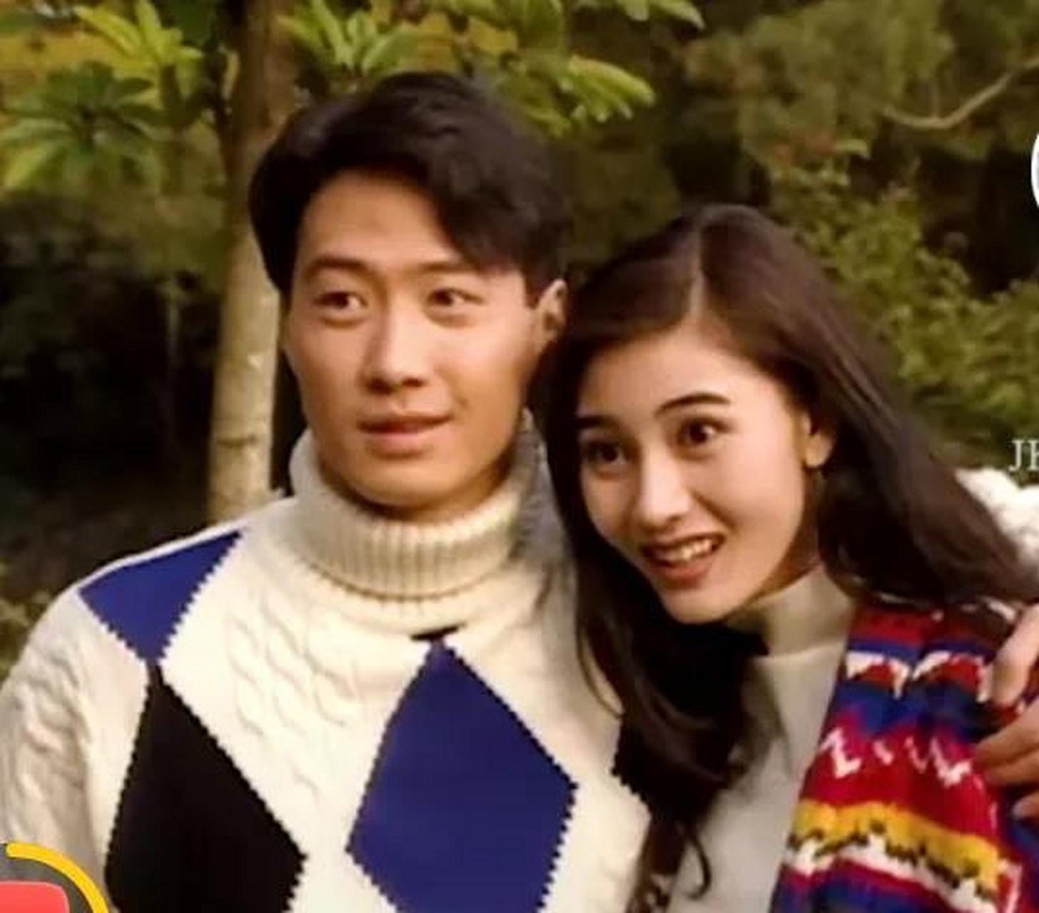 李嘉欣曾经与黎明谈过一段时间恋爱,那时两个人俊男靓女,都是在颜值