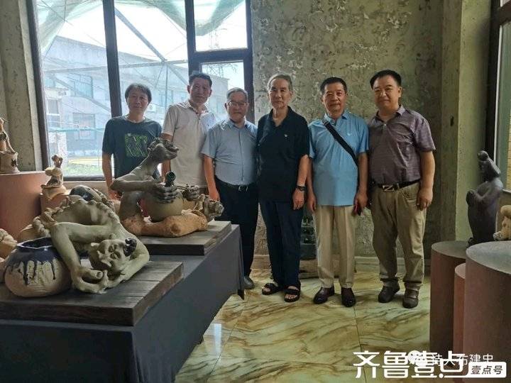 诗|作家相聚,走进汉方艺术馆