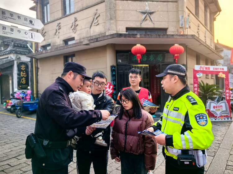 太仓警方图片