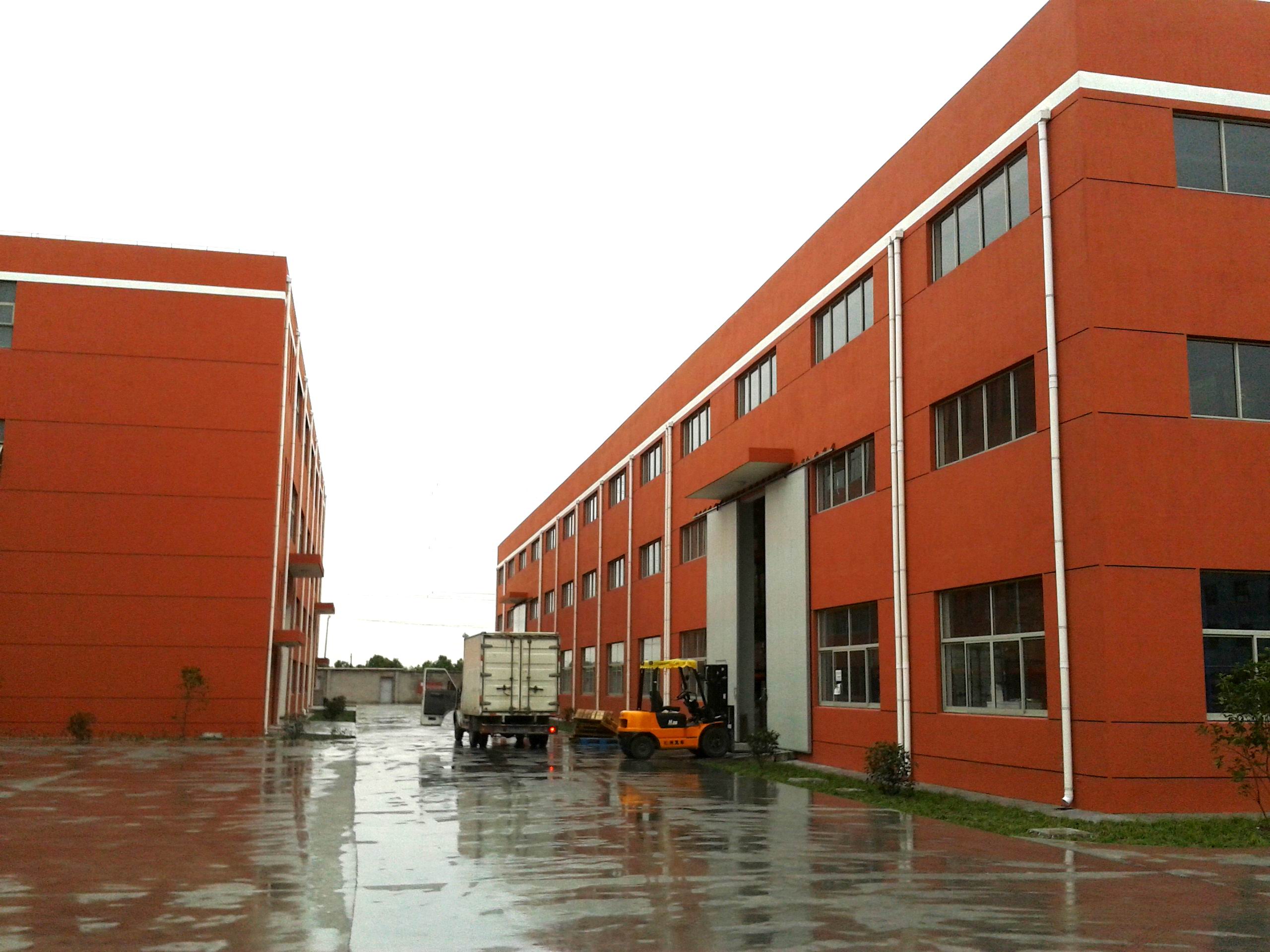 一家上海化妆品工厂的四五月生存实录