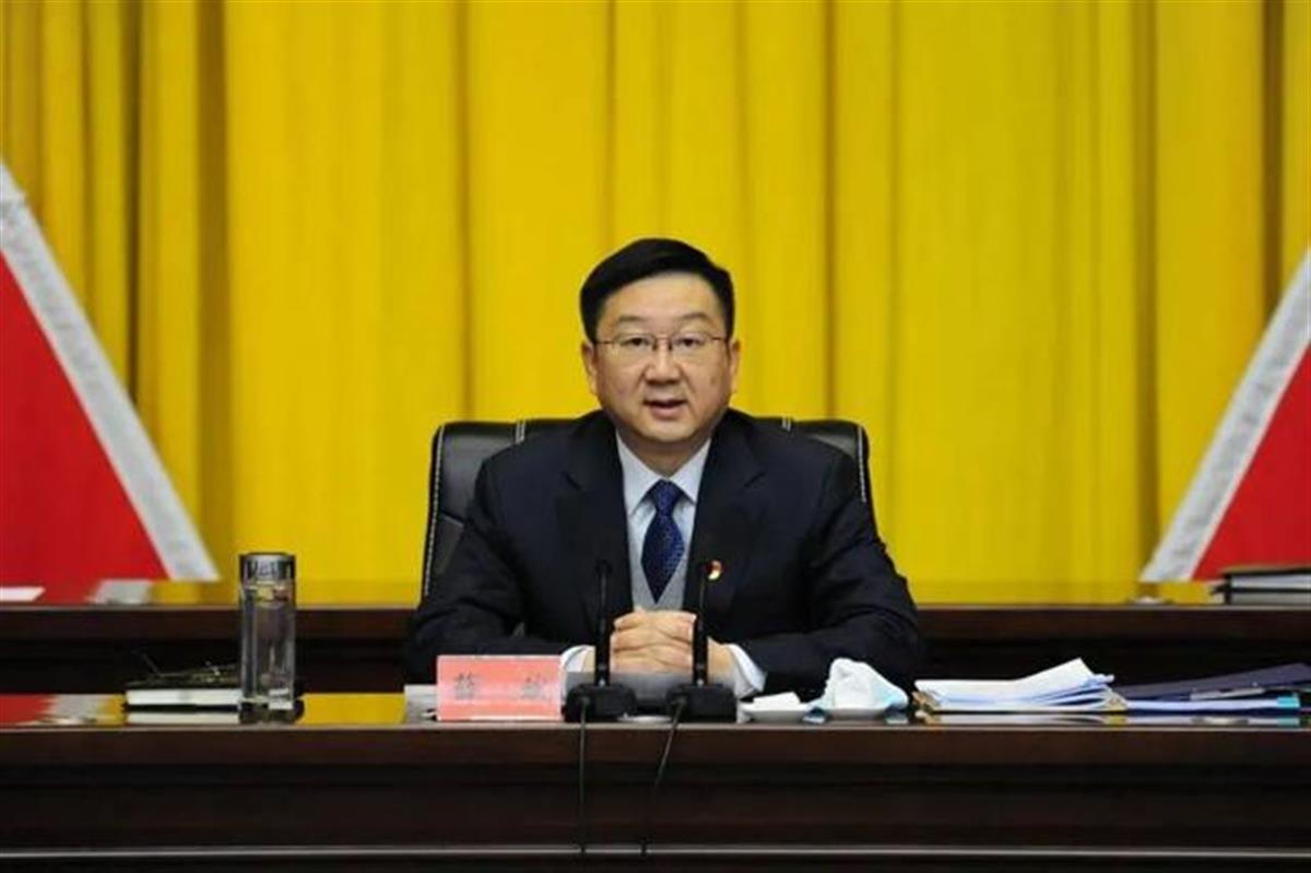 薛斌任新疆生产建设兵团司令员中国新建集团公司总经理