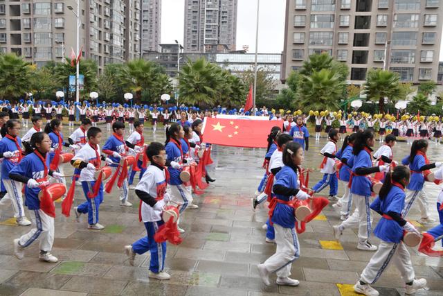 罗平县振兴小学举办2021年冬季运动会