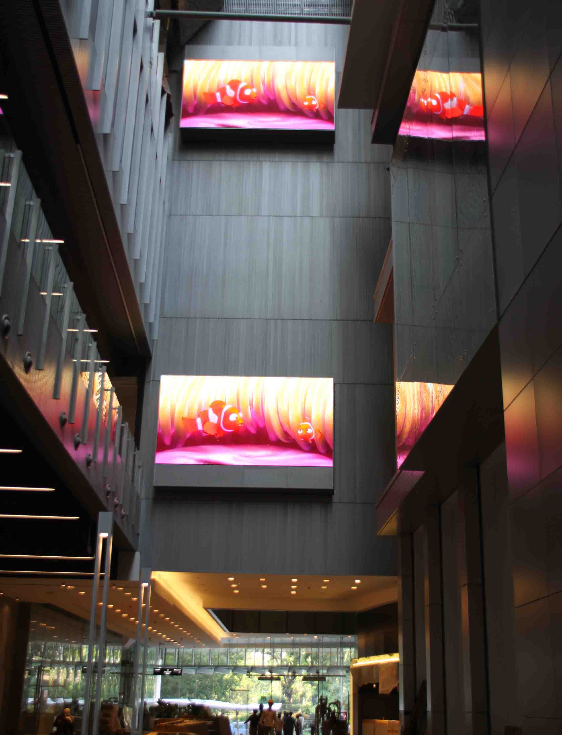 led显示屏购物中心应用