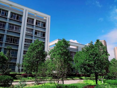 欢迎加入曲靖麒麟职教集团(曲靖一职中)!