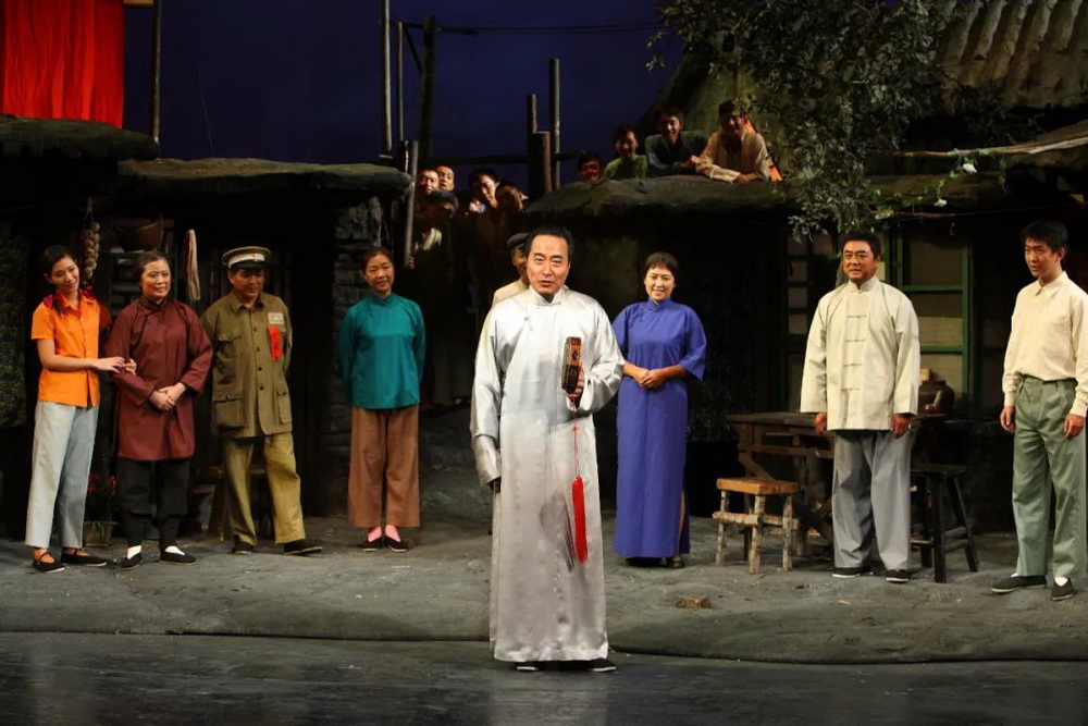 《龙须沟》彰显"延安基因":落脚在人的解放上