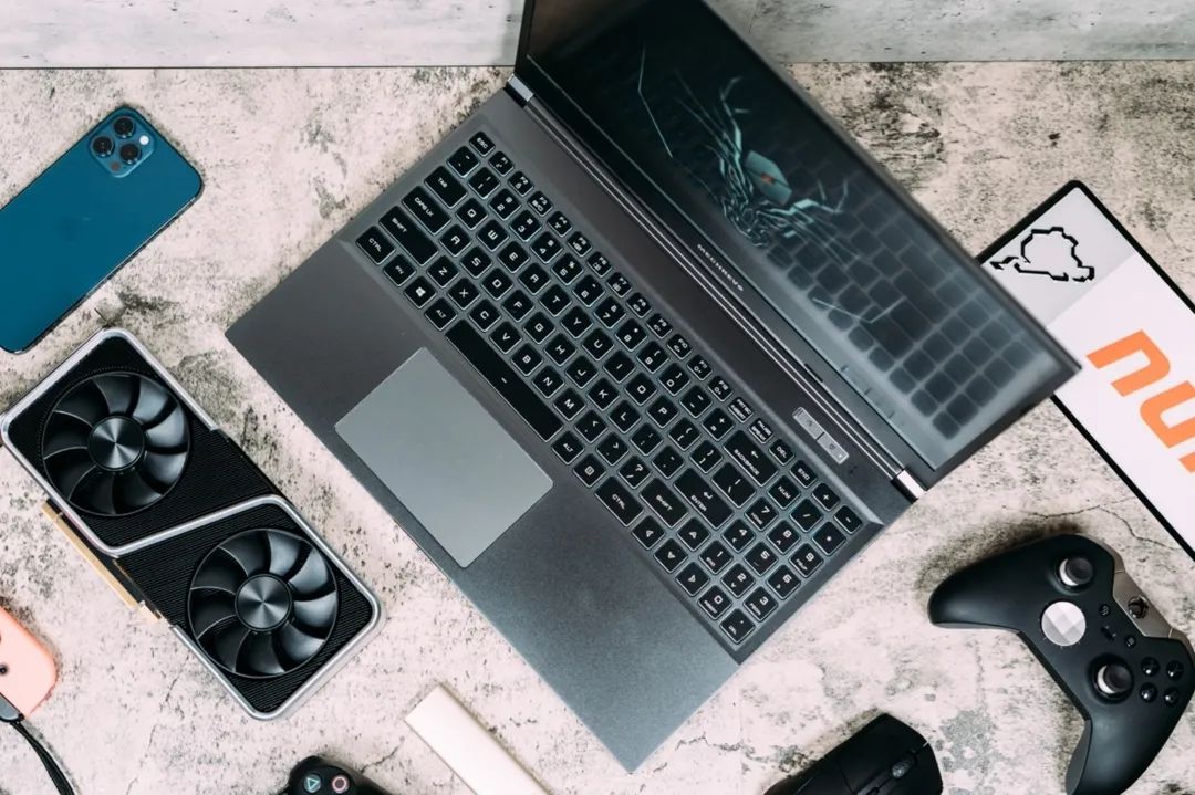 机械革命蛟龙5-76s评测:rtx 3060很强 玩法很爆表