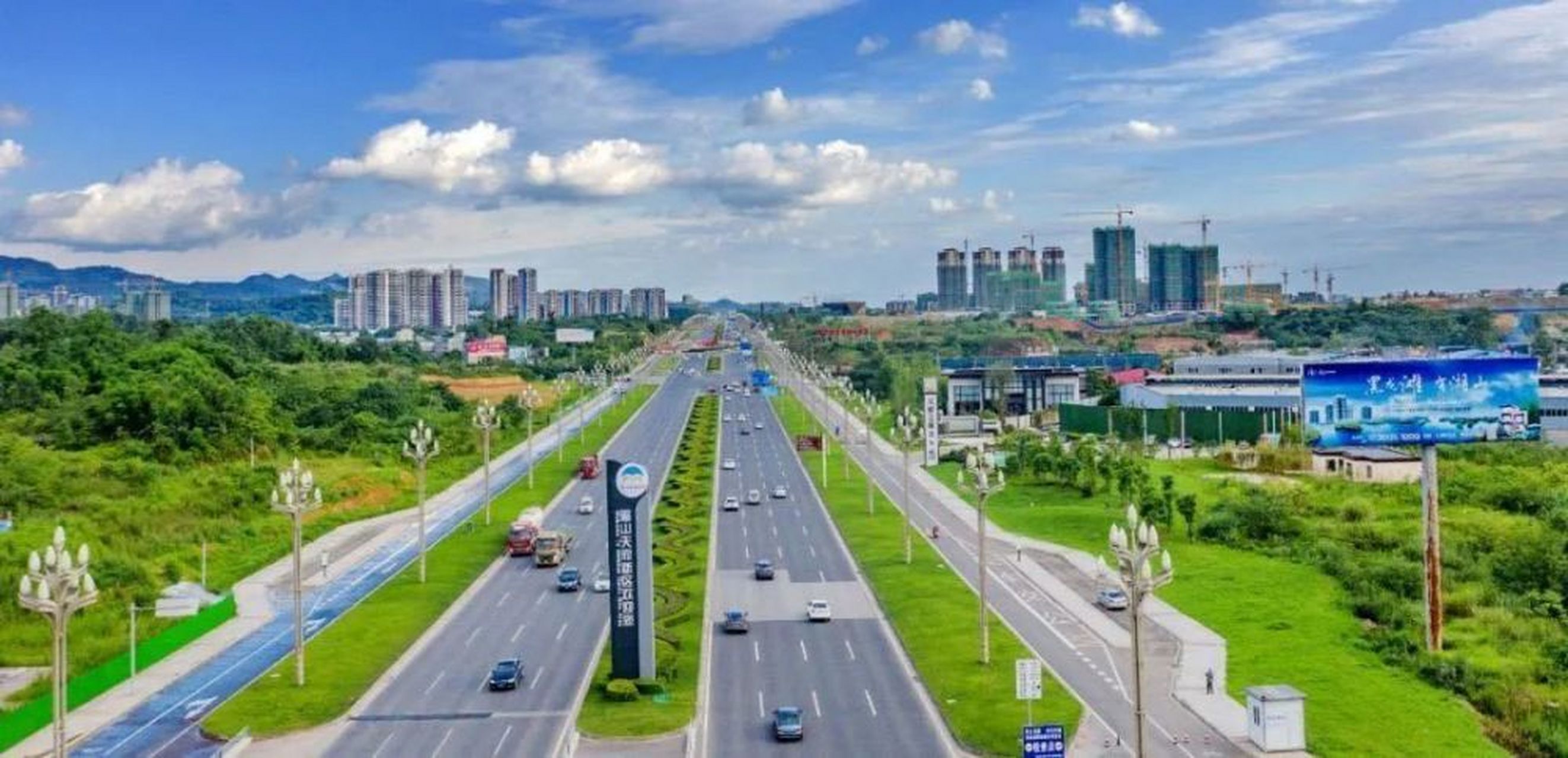 喧嚣退去,风口之下的天府视高,还有多少泡沫没散?