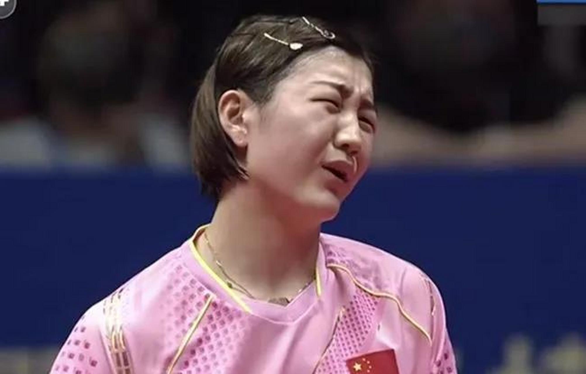 最近关注陈梦比赛的球迷应该都可以发现她 ,很喜欢穿着短裙打球比赛