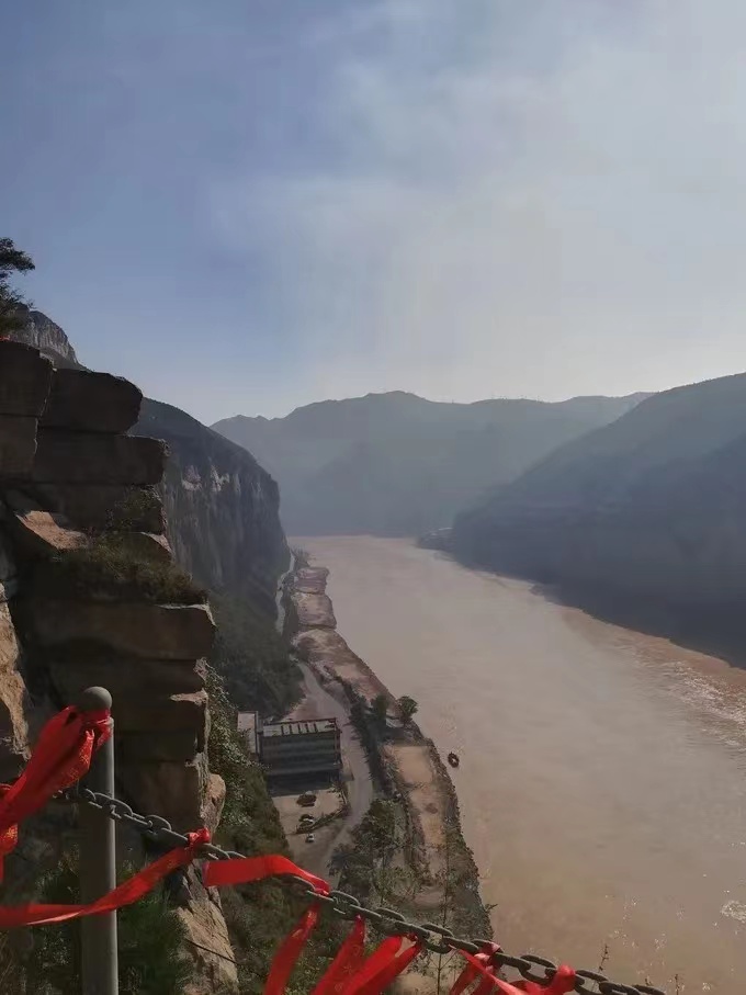 黄河大梯子崖景介绍