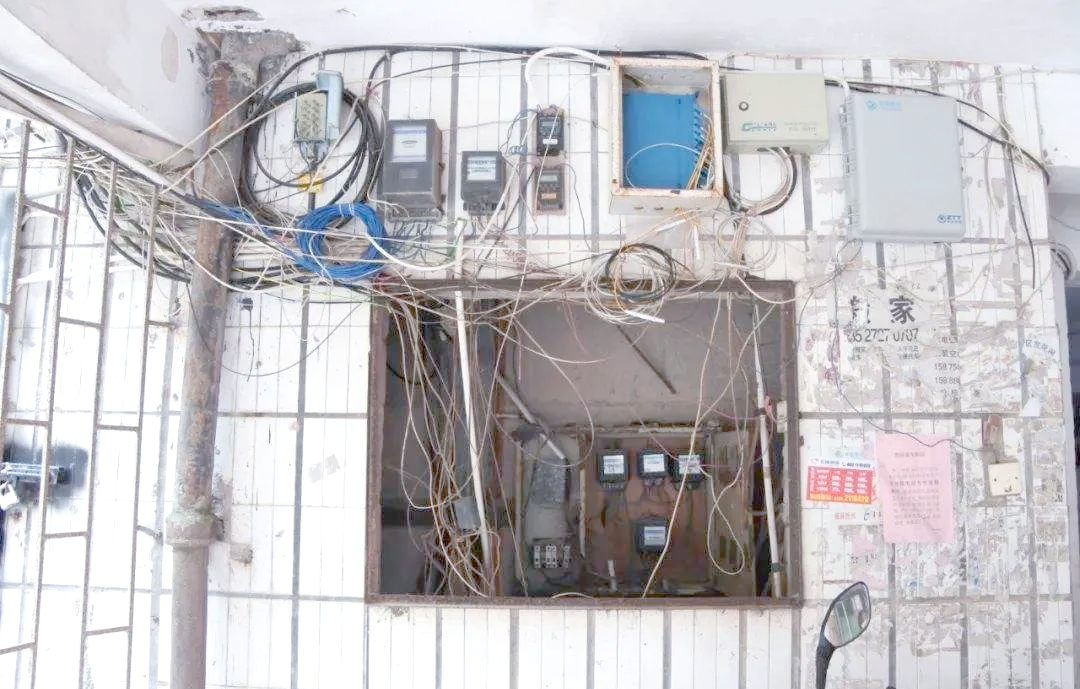 警惕家中电气火灾隐患,小心火源引爆你的家!