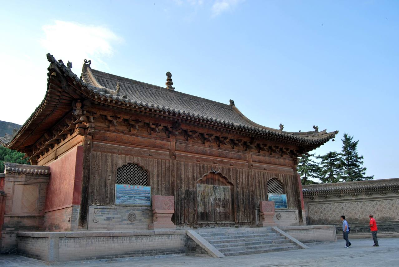 青海这座神秘寺院,有"小故宫"之称,建文帝或曾隐居于此
