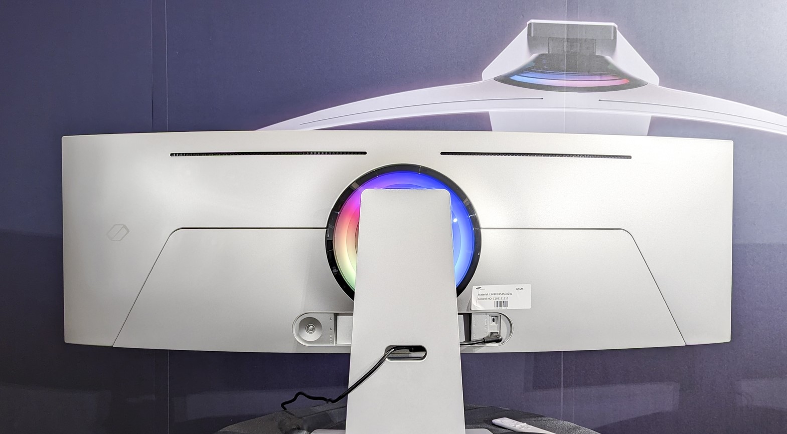 三星奥德赛oled g9 曲面电竞显示器在台湾地区发布