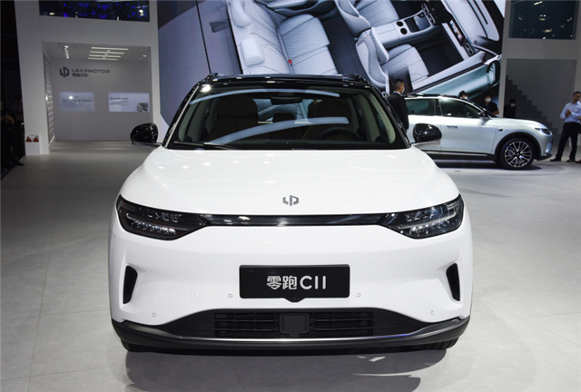 285km超长纯电续航,零跑c11增程开启预售15.98万元起