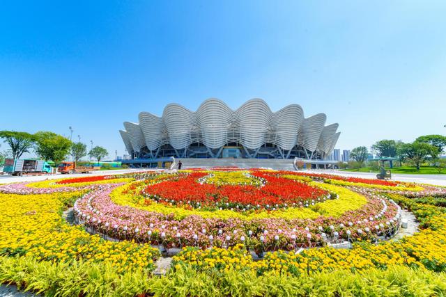 陕西省花卉产业体系首席张延龙教授受邀参加中央广播台"中国乡村之声"