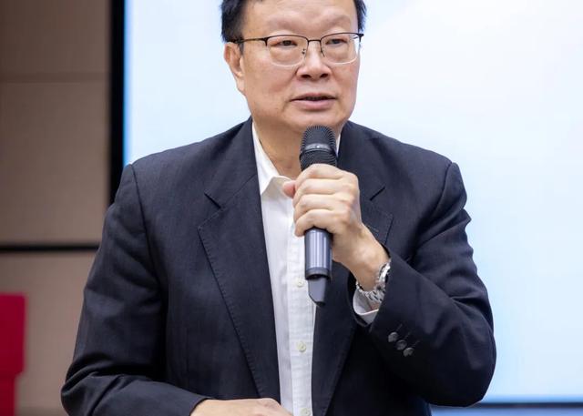 澳门福建同乡总会第十二届理监事成员履新就职 陈明金荣膺会长