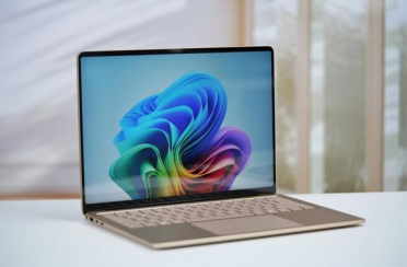 内存持续吃紧！微软将推出8GB版Surface Laptop