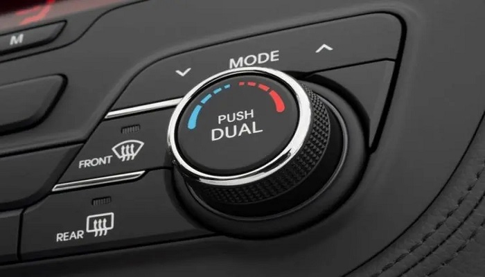 rear climate汽车按键是什么意思